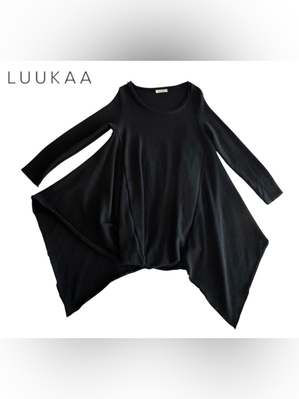 LUUKAA Long-sleeve Asymmetric Hem Black Knit Top - Picture 3 of 5